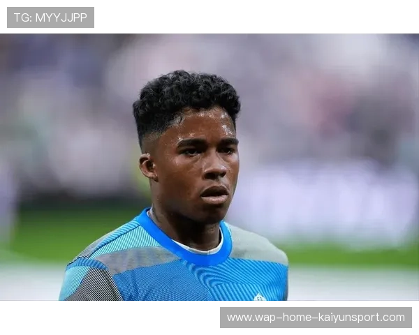 英超豪门撤回罗纳尔多接班人恩德里克的租借计划引发关注 英超豪门撤回罗纳尔多接班人恩德里克的租借计划引发关注