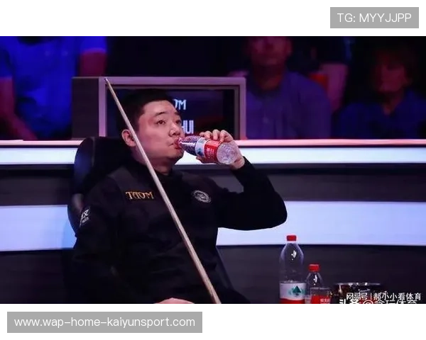 中国斯诺克国锦赛：丁俊晖轻松晋级，肖国栋、周跃龙遭遇挑战，中国斯诺克神奇小子丁俊晖虽然再次